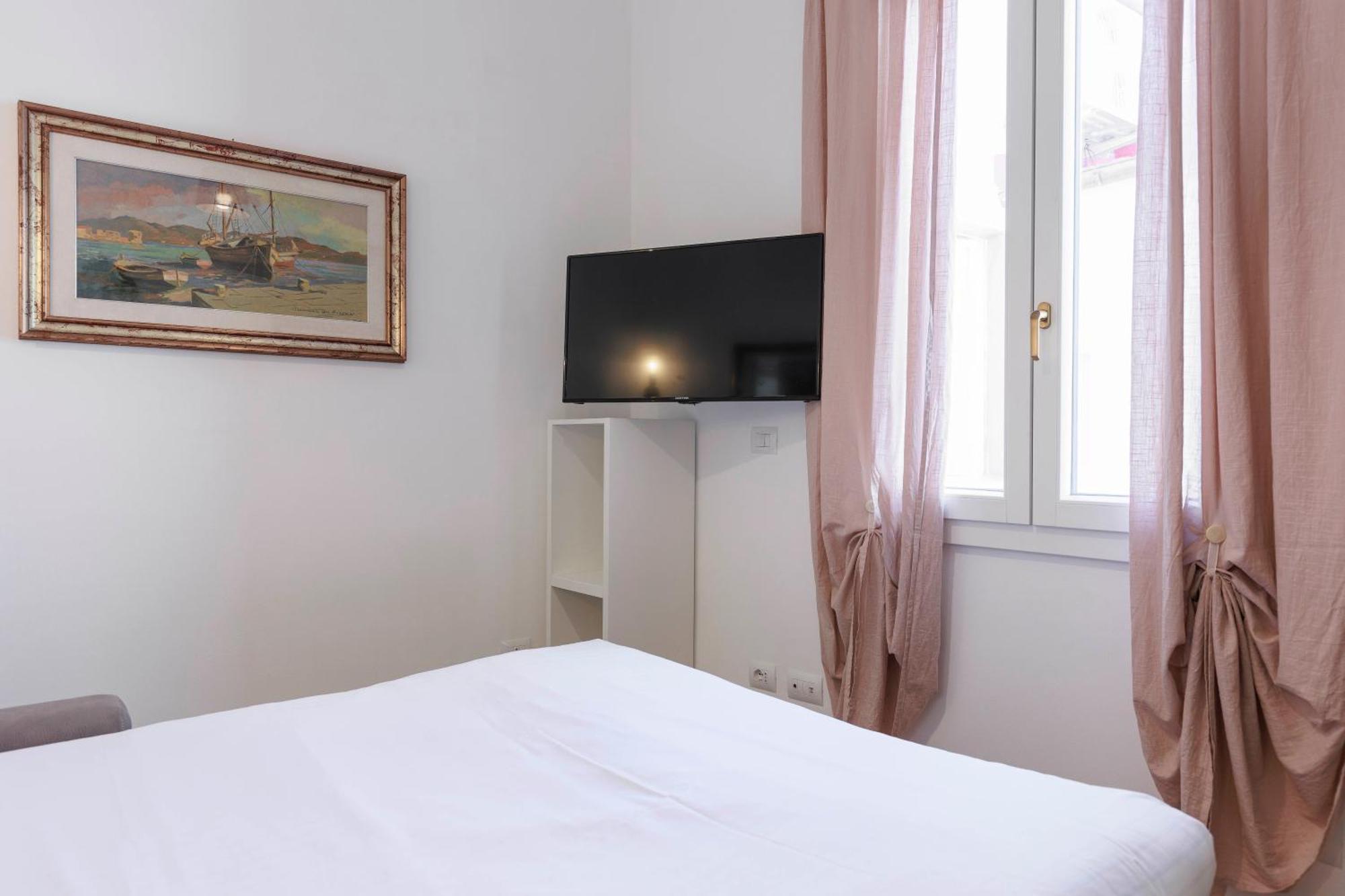 Santa Croce Elegant Apartment Флоренция Екстериор снимка